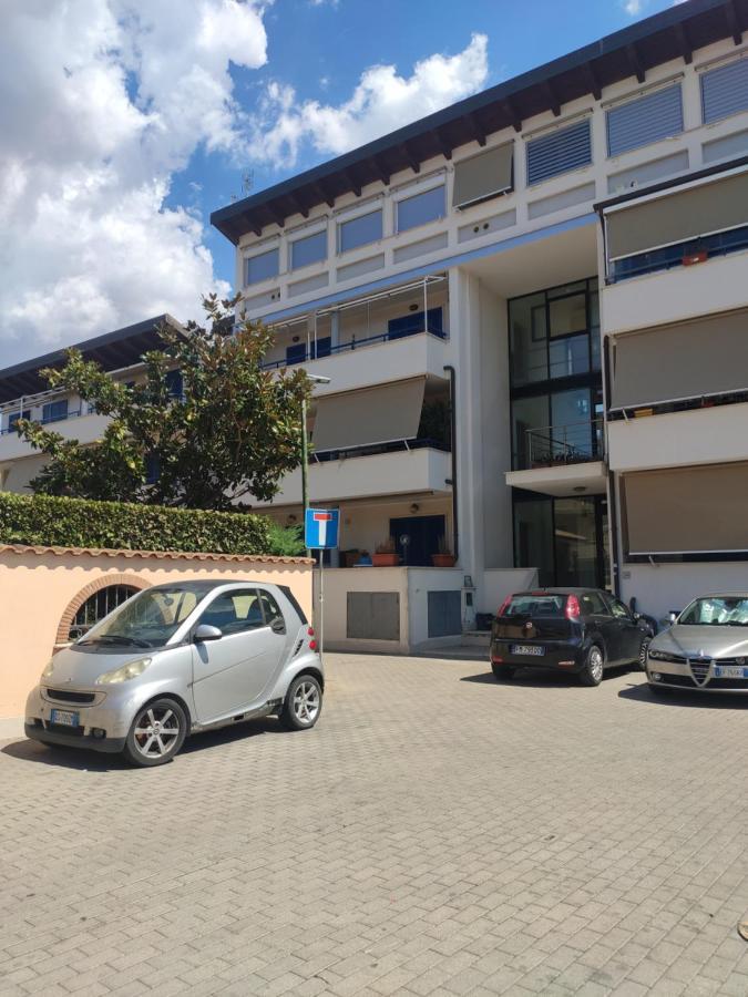 פיומיצ'ינו Red Lux Apartment מראה חיצוני תמונה